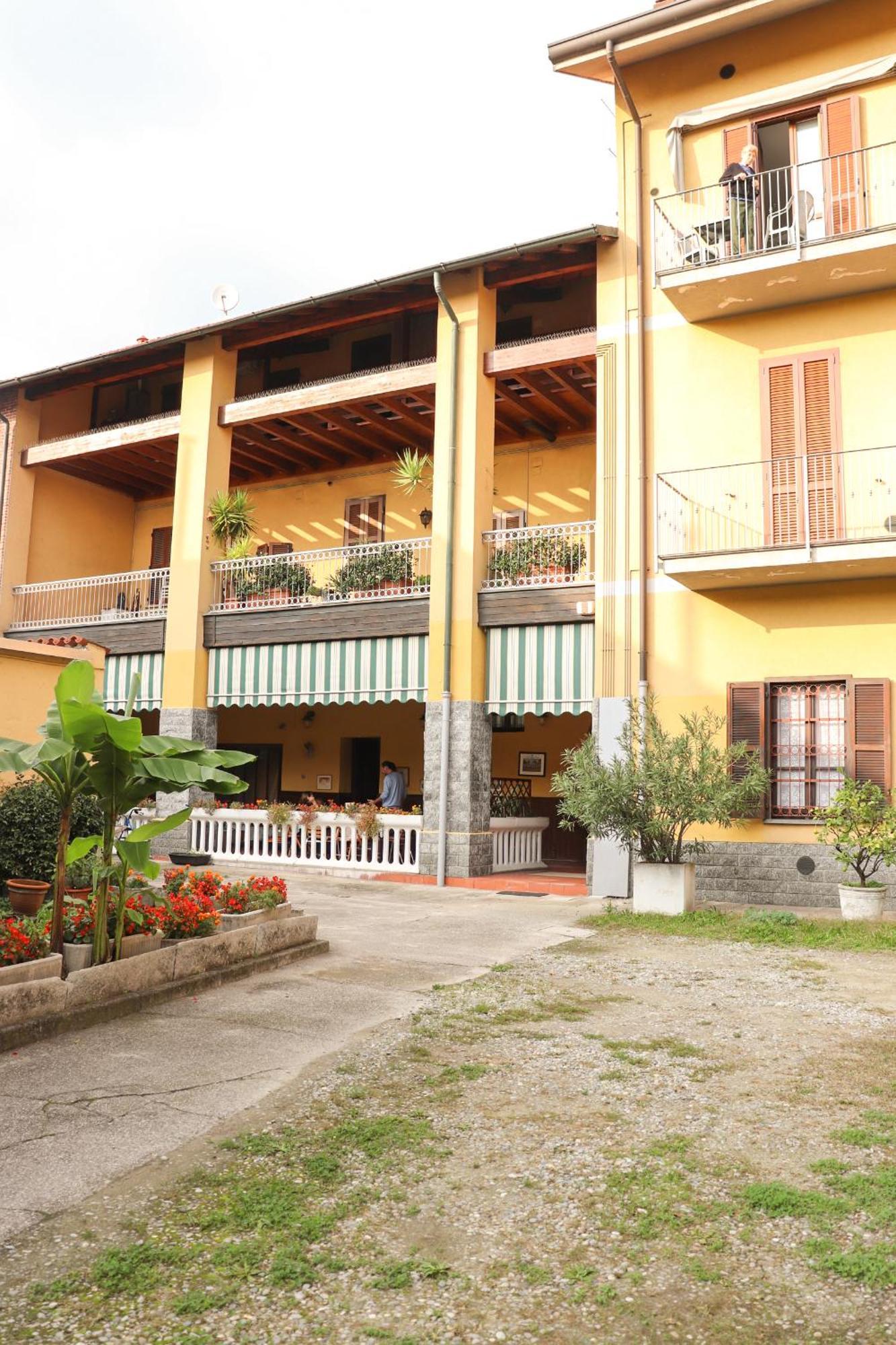 La Corte Di Brusuglio Apartments Cormano Exterior photo